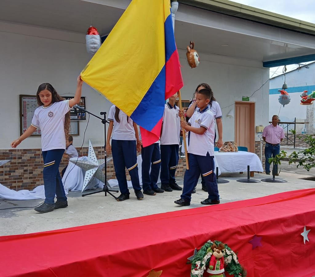 Entrega de símbolos Sadequi